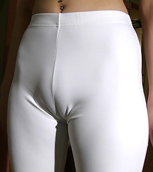 Free Cameltoe Porn Pictures